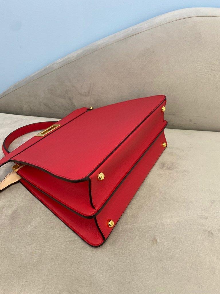 Fendi 70193 Peekaboo ISEEU MEDIUM Red Leather Bag
