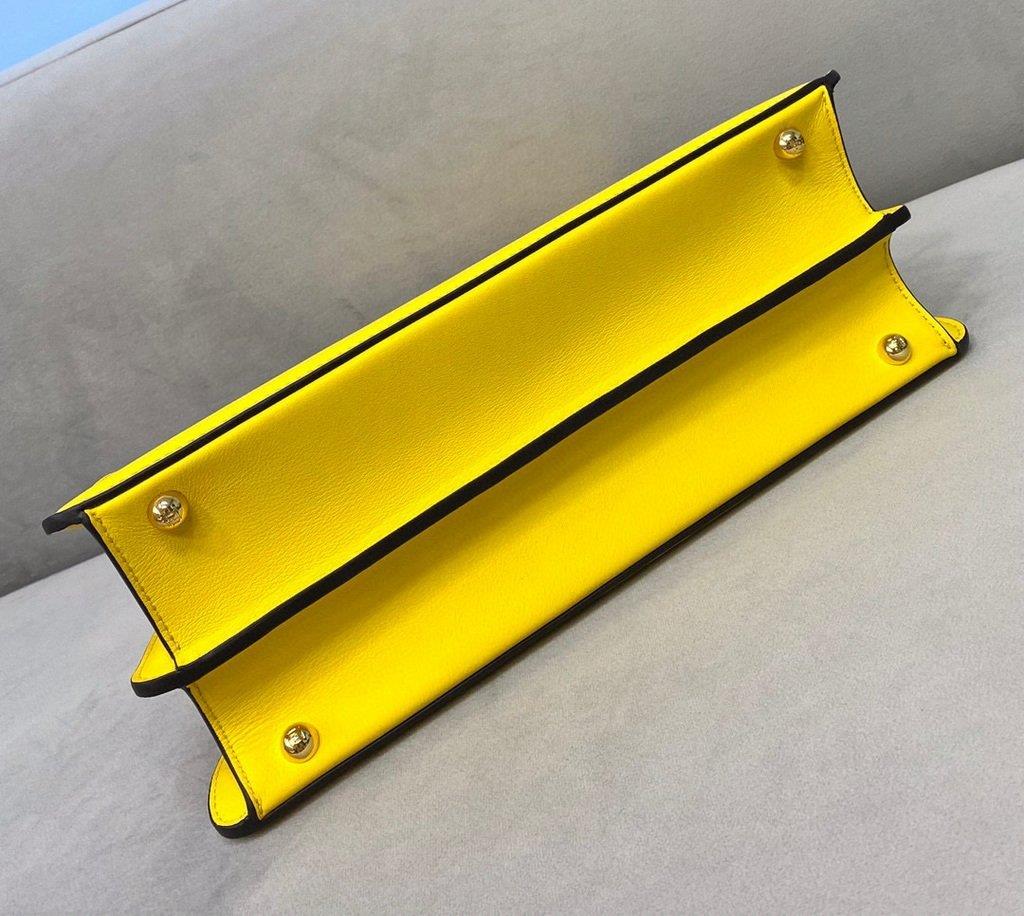 Fendi 70193 Peekaboo ISEEU MEDIUM Yellow Leather Bag