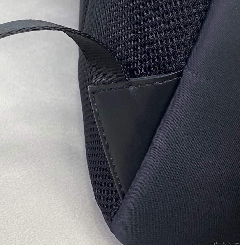 Fendi 2381 Backpack Black Fendi Nylon Shoulders Backpack 7VZ042 Black with red