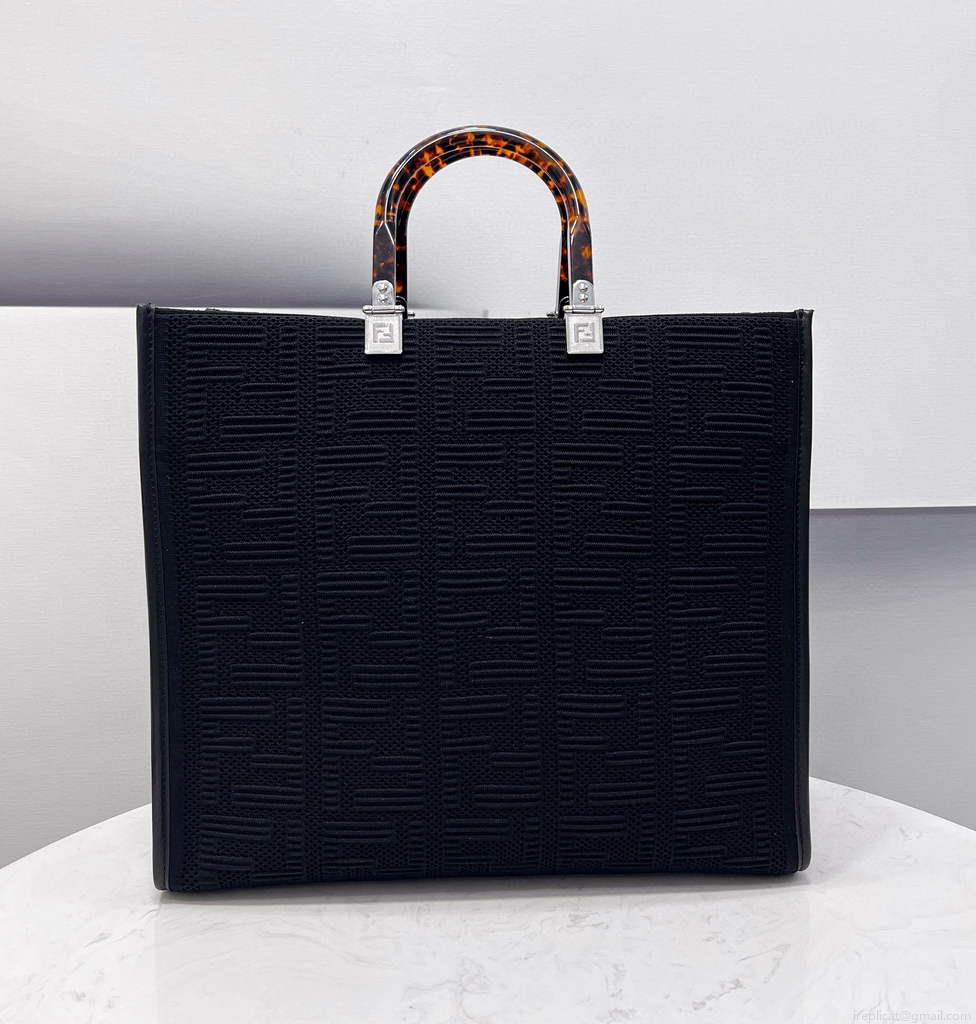 Fendi 8BH386 Sunshine Medium Fendi Tote Bag 8258 Black