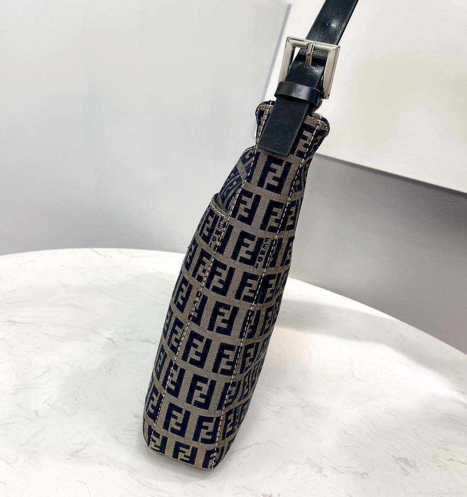 Fendi Bag 8320 Shoulder bag Blue
