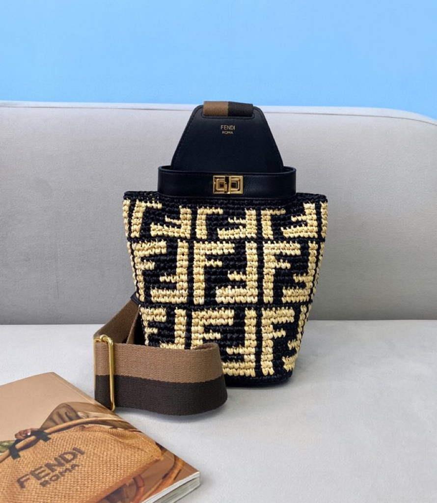 Fendi 8BZ047 Shoulder Fendi FF Raffia Guitar 8301 Bag