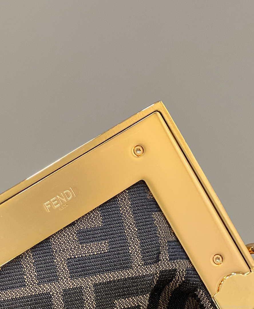 Fendi 8BP127 FENDI FIRST Medium Pink leather bag