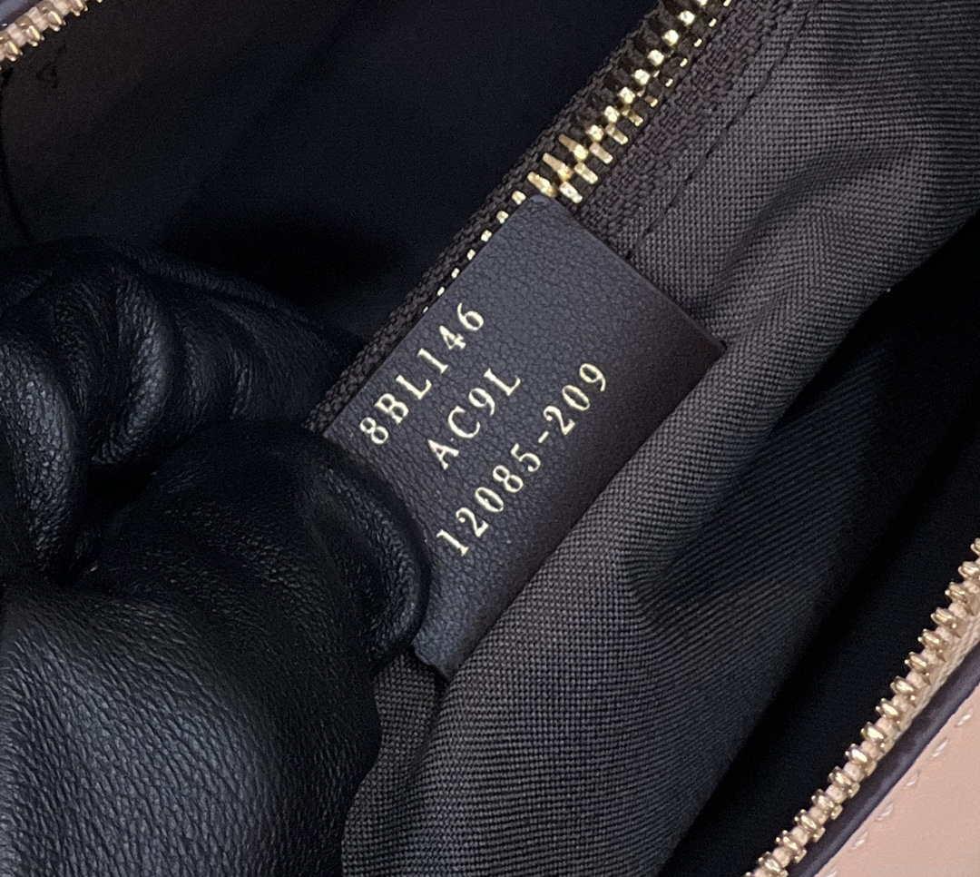 Fendi 8BL146 By The Way Medium Pink leather Boston bag