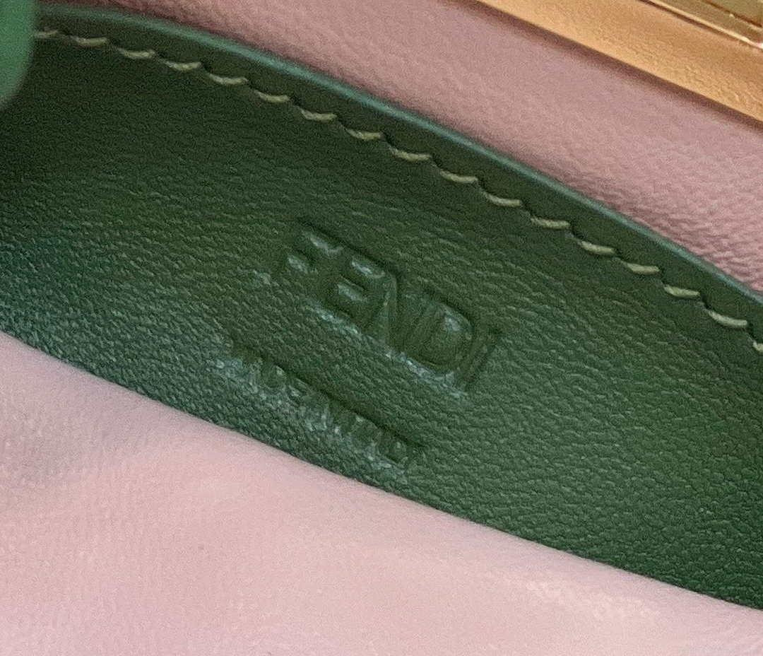 Fendi 7AR993 FENDI PICO PEEKABOO Charm 8385 Green