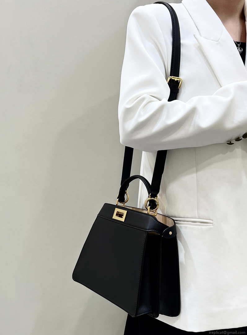 Fendi 8BN327 Peekaboo ISeeU Small Black leather bag