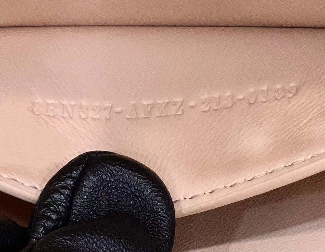 Fendi 8BN327 Peekaboo ISeeU Small Orange leather bag