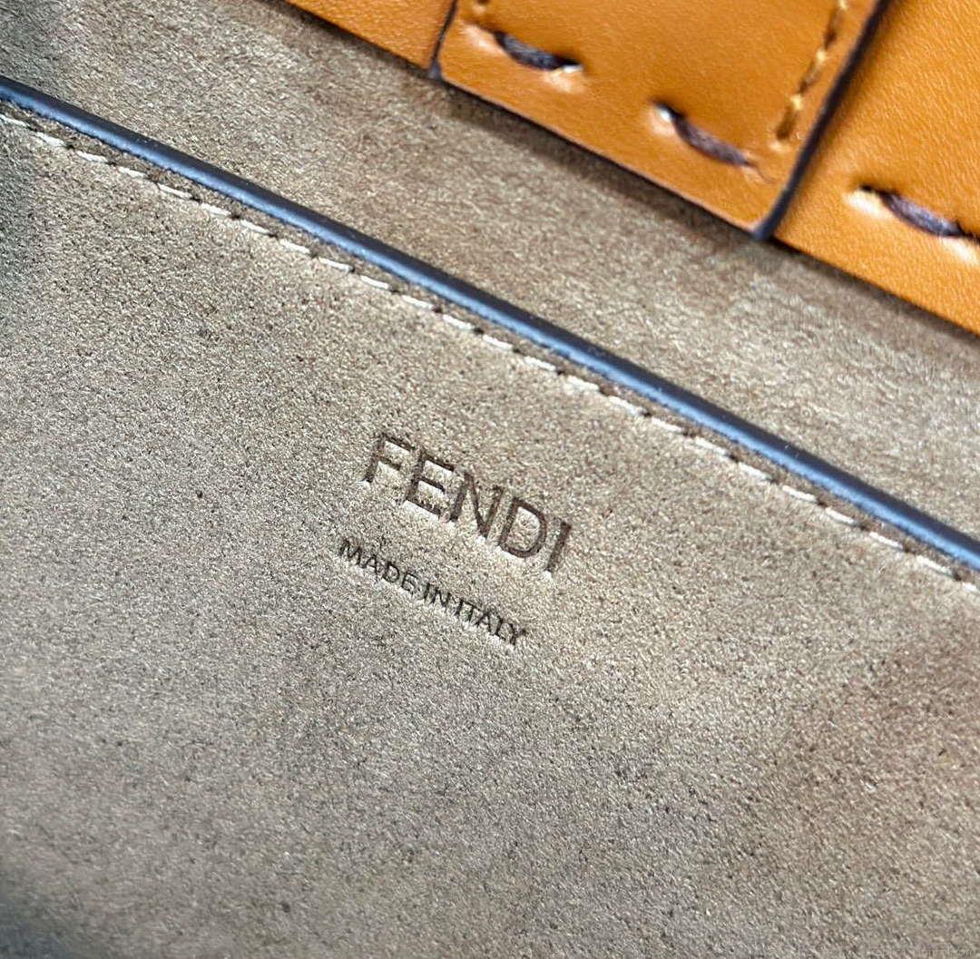 Fendi 8BH394 Fendi Sunshine Small Brown leather shopper