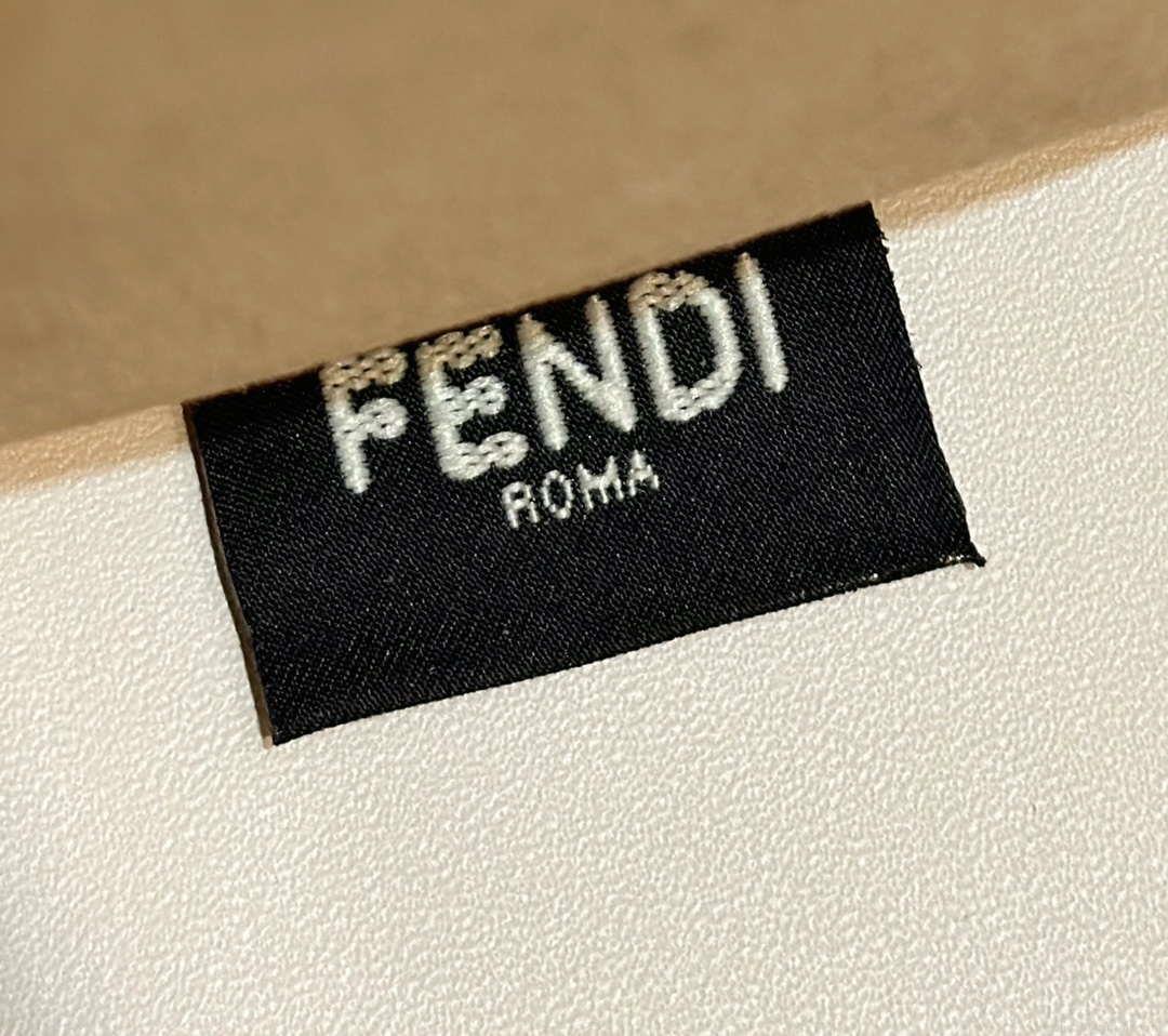 Fendi 8BH394 Fendi Sunshine Small White leather shopper