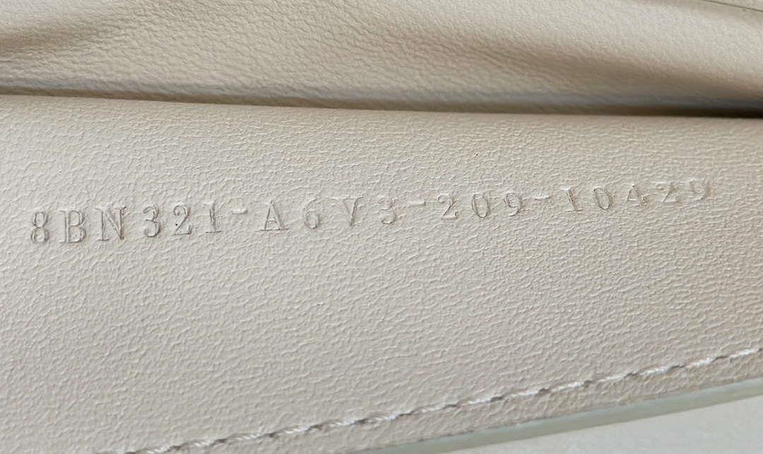 Fendi 8BN321 Peekaboo ISeeU Medium Beige interlace leather bag 80138L