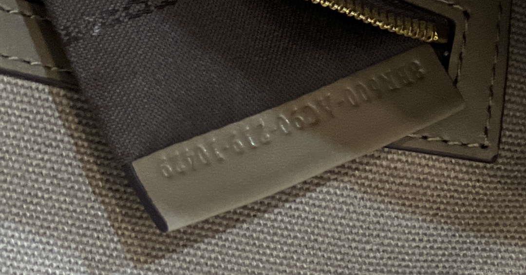Fendi 8BR600 Baguette Medium Brown bag with FF embroidery