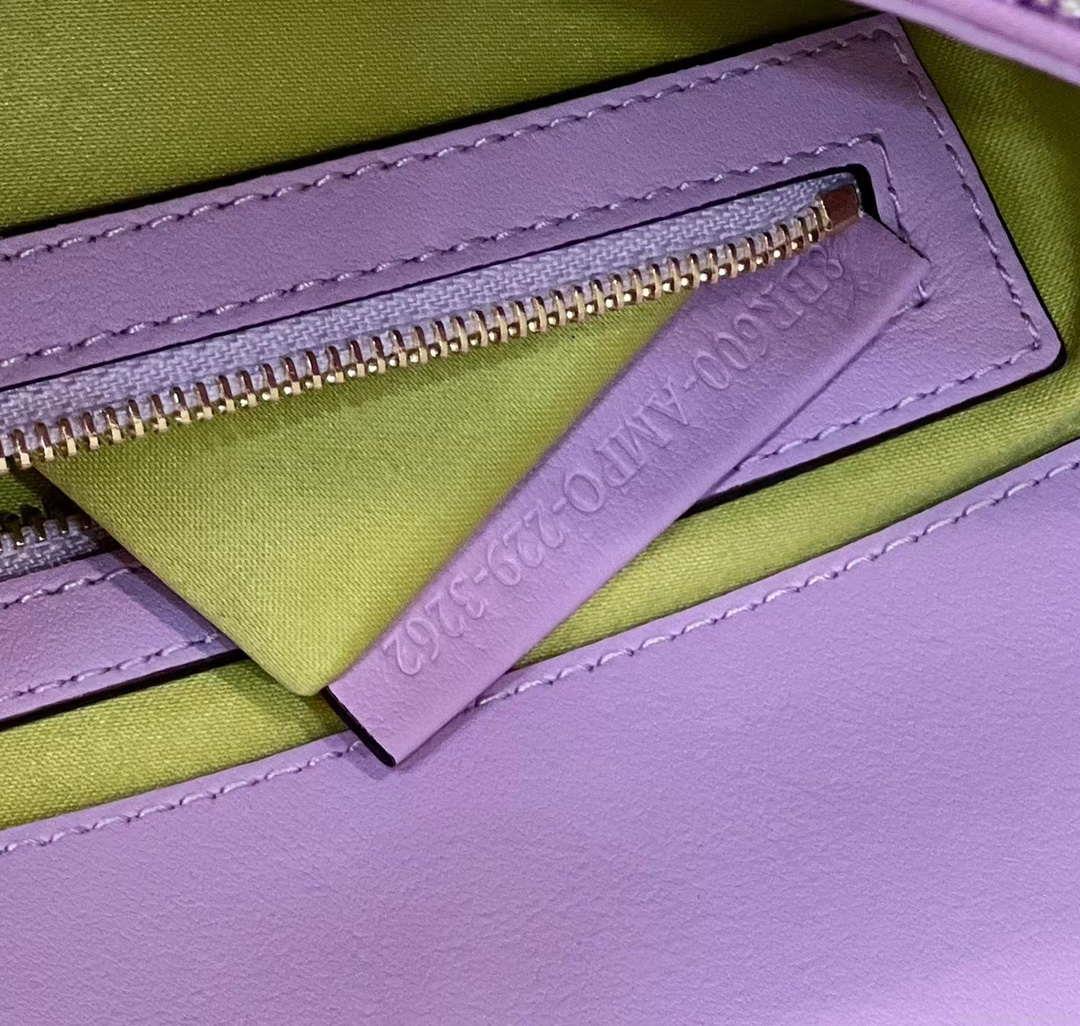 Fendi 8BR600 Medium Baguette Beads Purple leather Bag 8599