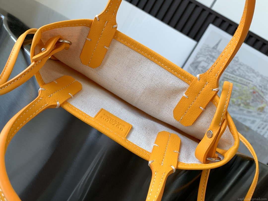 Goyard POICLAPMLTY11CL61P Poitiers Claire Voie Bag Yellow