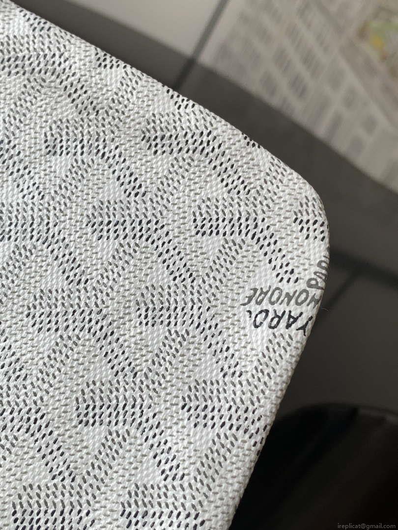 Goyard POICLAPMLTY11CL61P Poitiers Claire Voie Bag White