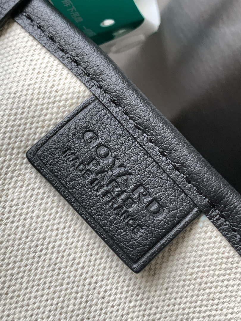 Goyard POICLAPMLTY11CL61P Poitiers Claire Voie Bag Black brown