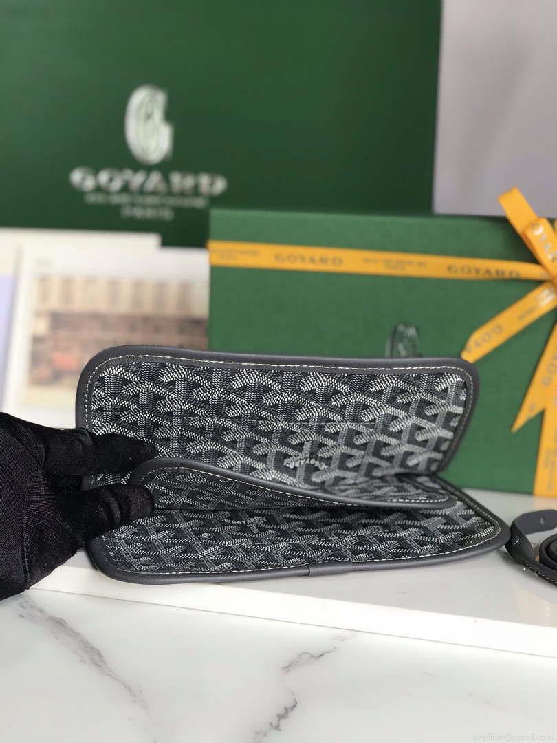 Goyard PLUMETPMLTY50CL50P Portefeuille Plumet Pocket Wallet Gray