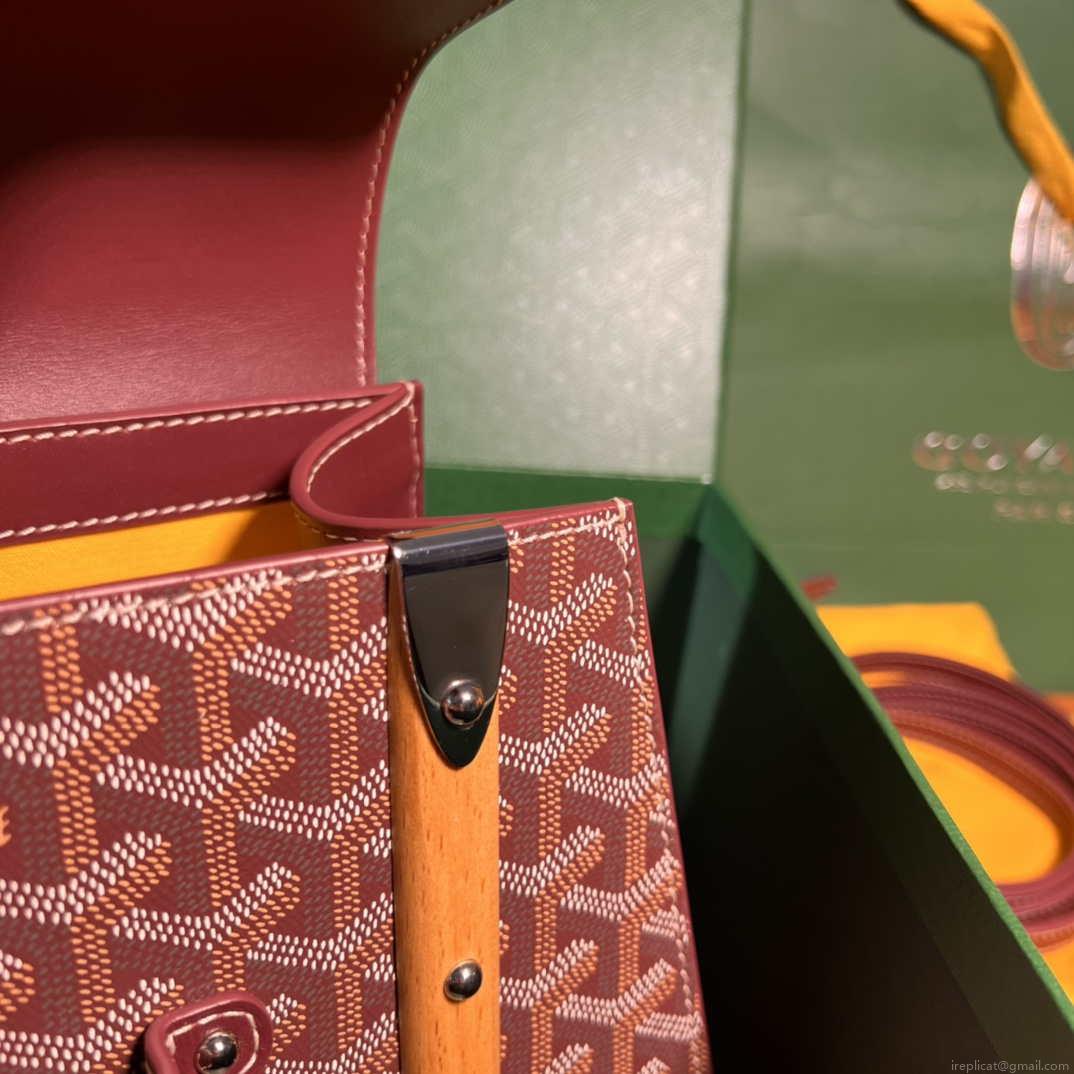 Goyard Sac Saigon Pm Bag BPMLTY07CL07P Wine Red