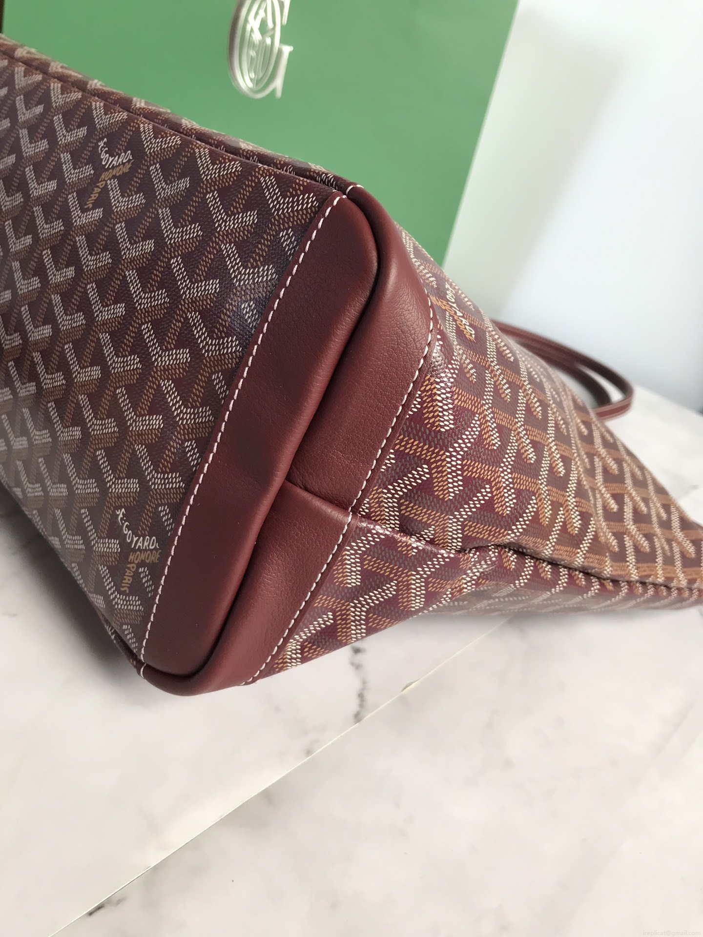 Goyard MMLTY01CL03P Artois MM Bag Wine Red