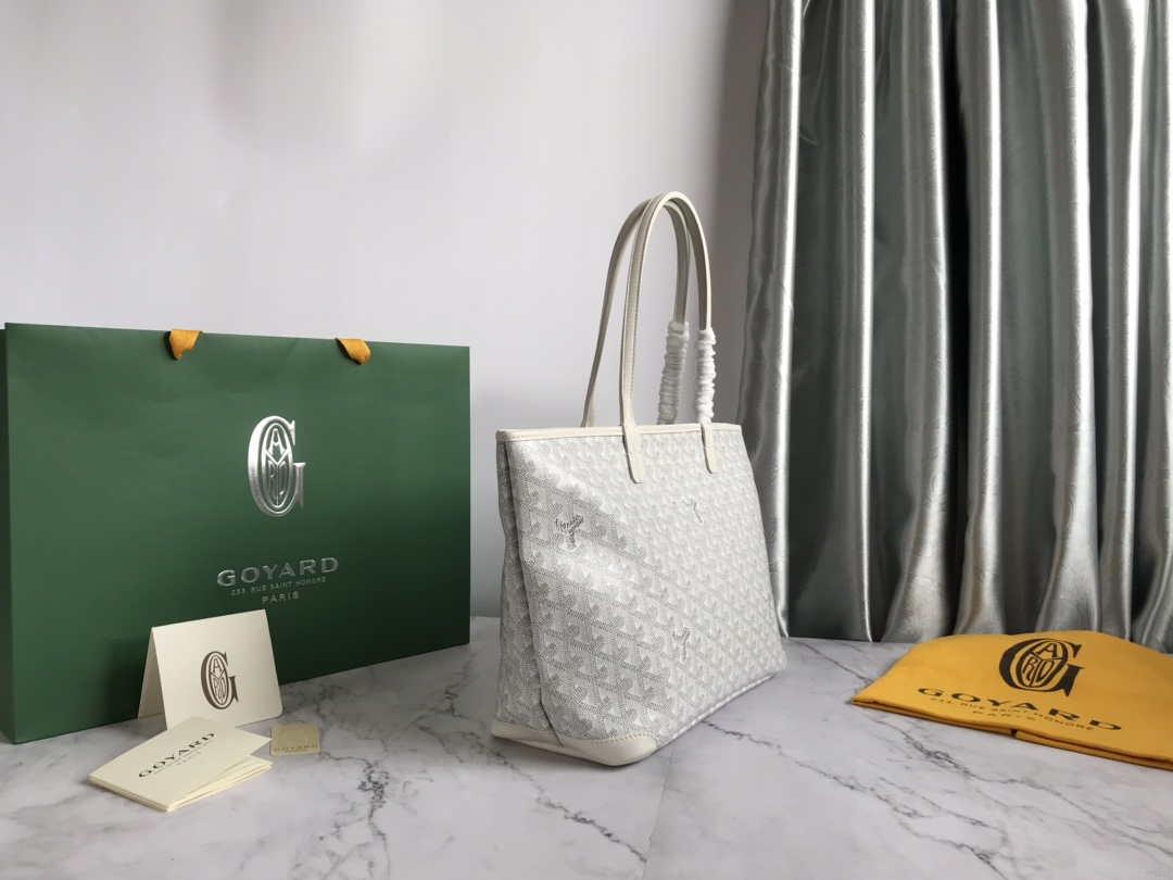 Goyard PMLTY09CL09P Artois PM Bag White