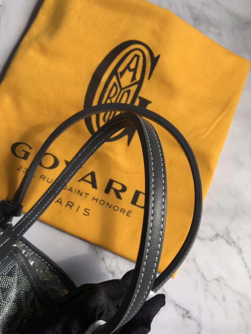 Goyard GMLTY01CL03P Saint Louis GM Bag Grey