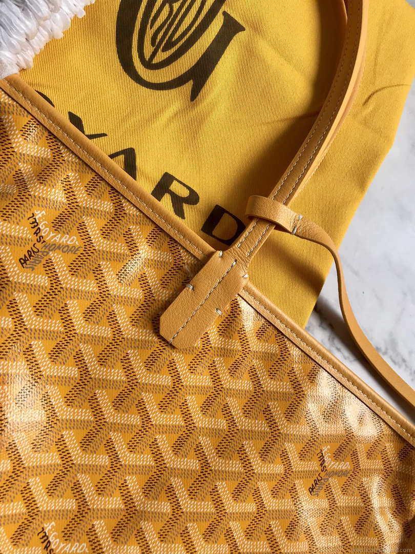 Goyard GMLTY01CL03P Saint Louis GM Bag Yellow