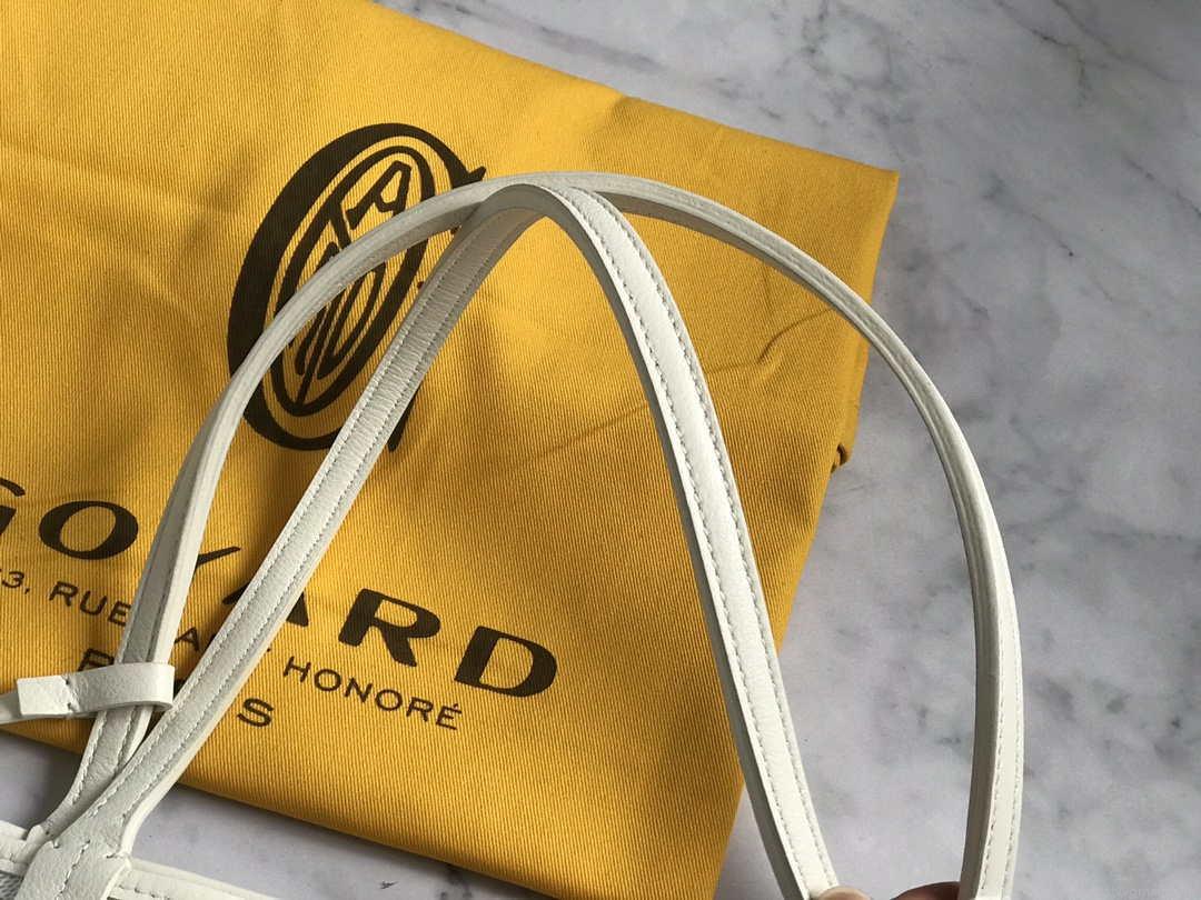 Goyard GMLCG09TY09P Anjou GM Bag White