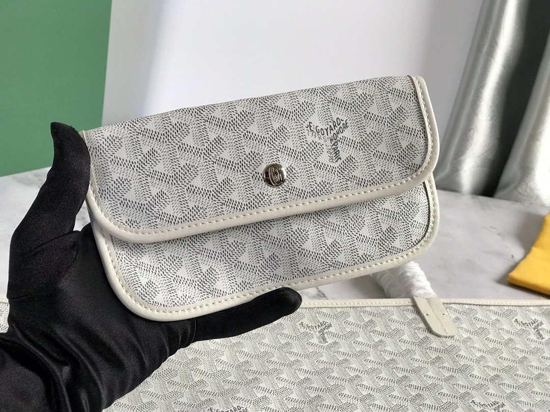 Goyard GMLCG09TY09P Anjou GM Bag White