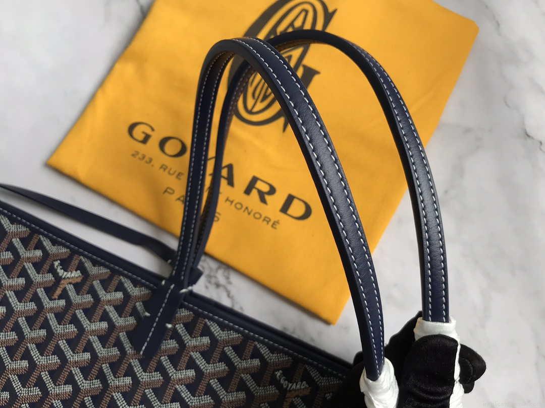 Goyard GMLCG09TY09P Anjou GM Bag Navy Blue