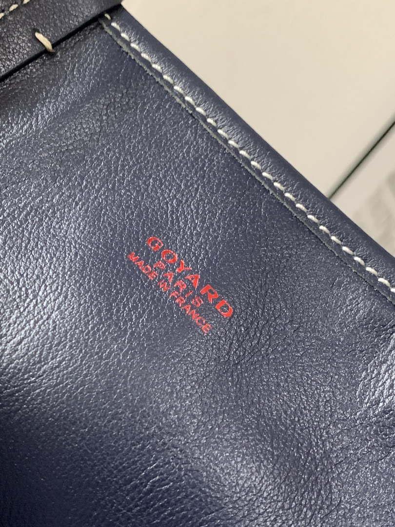 Goyard ANJOUSPMLCG03TY01P Anjou PM Bag Navy Blue