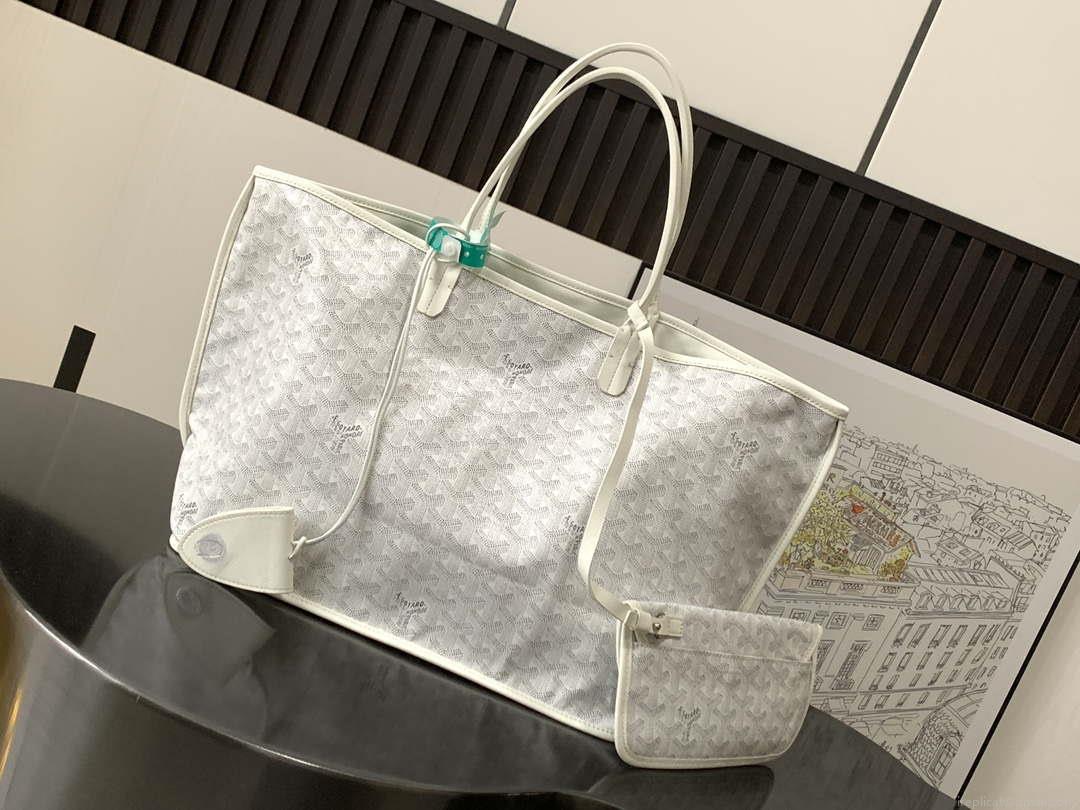 Goyard ANJOUSPMLCG03TY01P Anjou PM Bag White