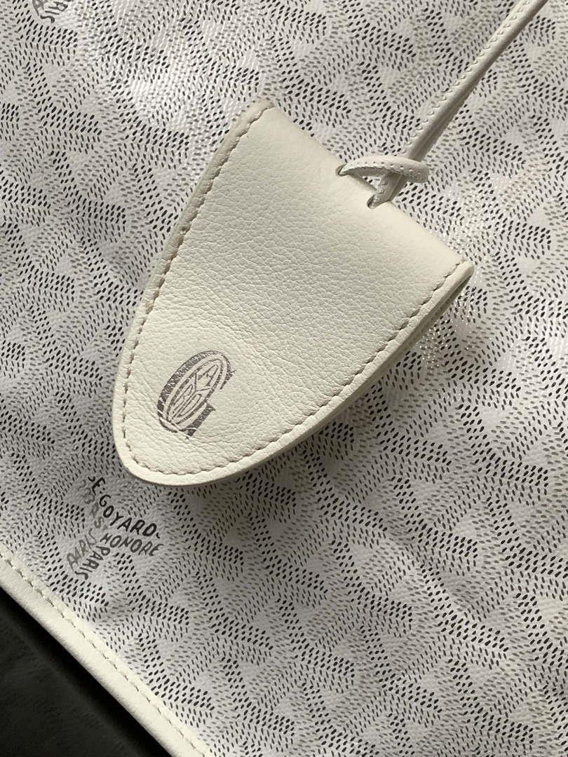 Goyard ANJOUSPMLCG03TY01P Anjou PM Bag White