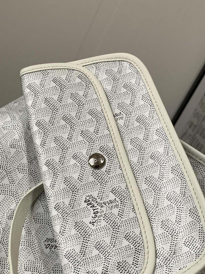 Goyard ANJOUSPMLCG03TY01P Anjou PM Bag White