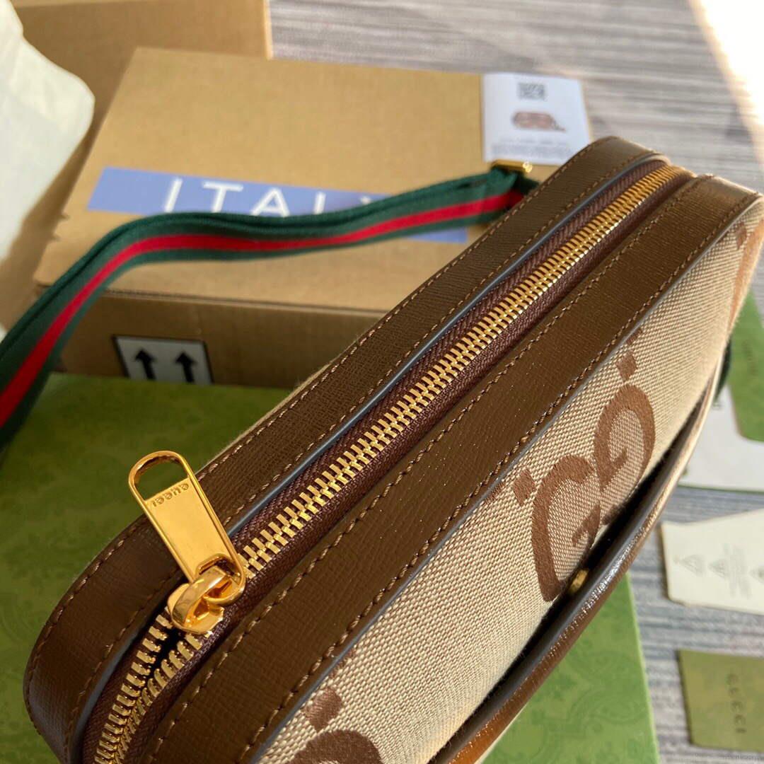Gucci 675891 Messenger bag with jumbo GG Brown
