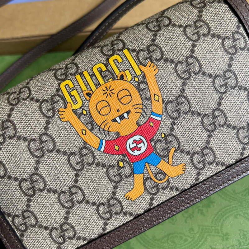 Gucci 700733 Gucci Cat print mini bag