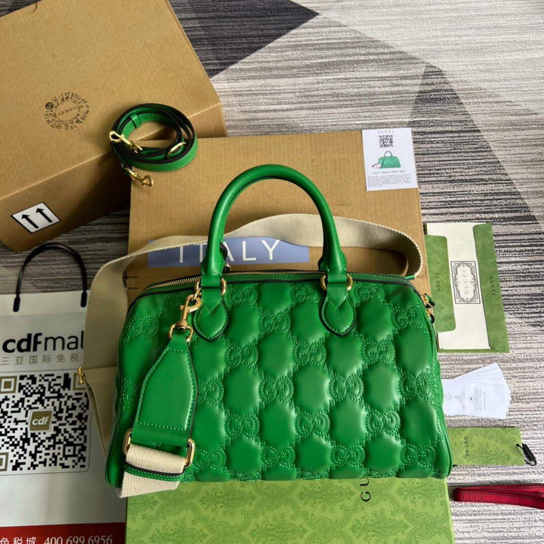 Gucci 702242 GG matelassé leather shoulder bag Bright green