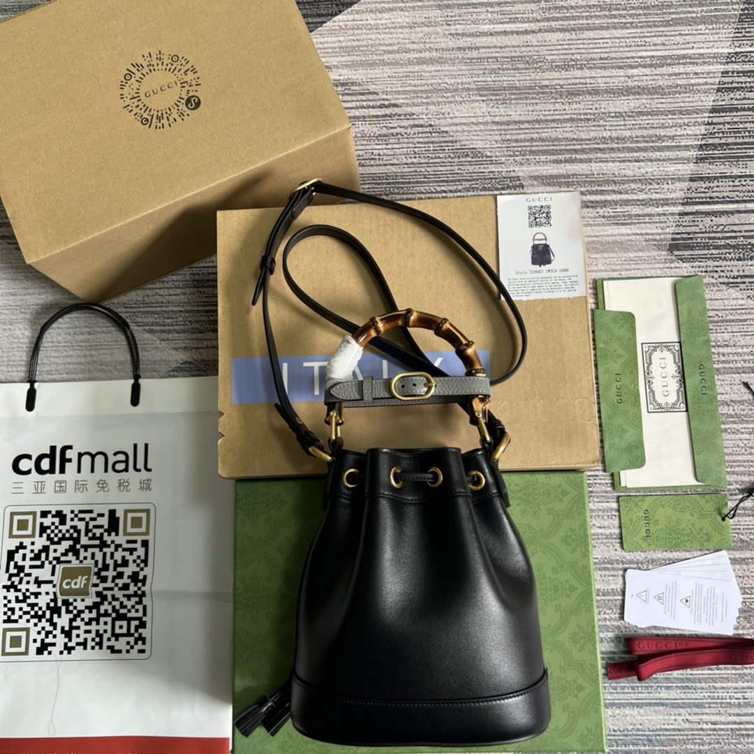 Gucci 724667 Diana Mini Bucket Bag Black