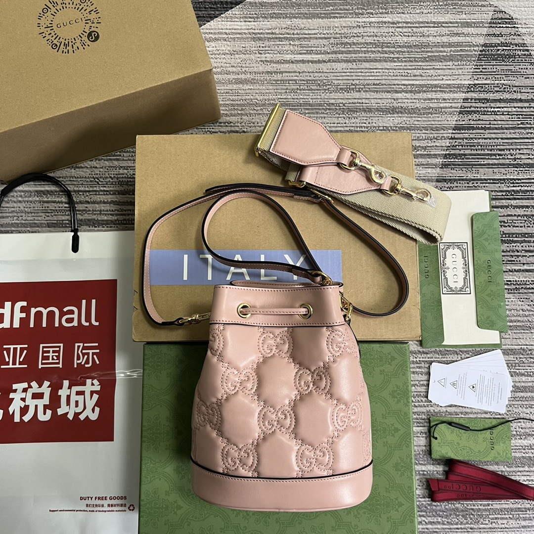 Gucci 728231 GG Matelassé Bucket Bag Light Pink