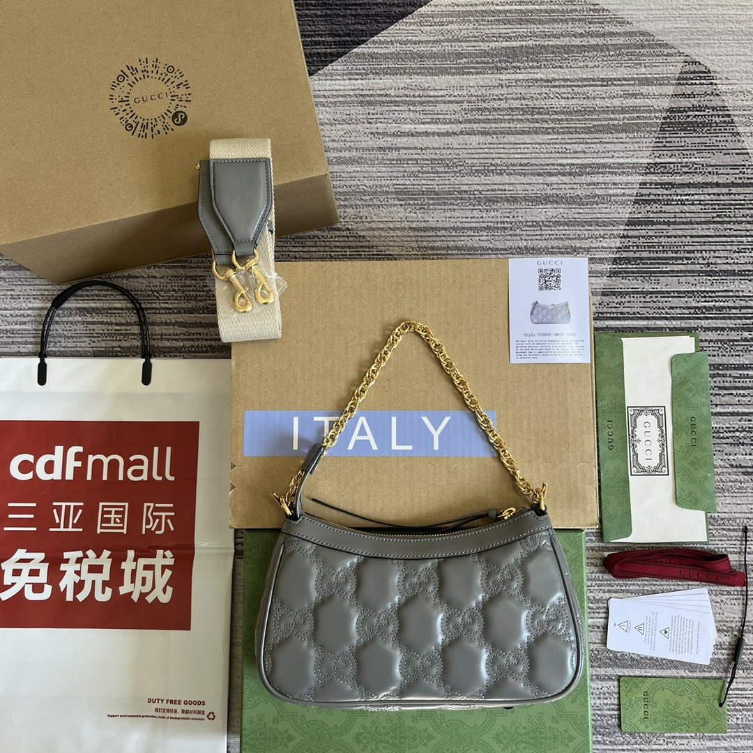 Gucci 735049 GG Matelassé Handbag Grey