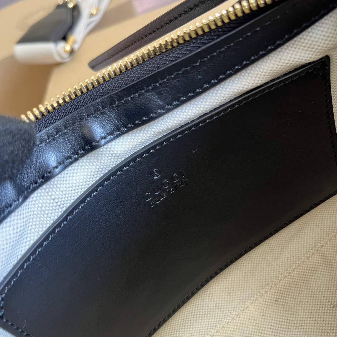 Gucci 735049 GG Matelassé Handbag Black