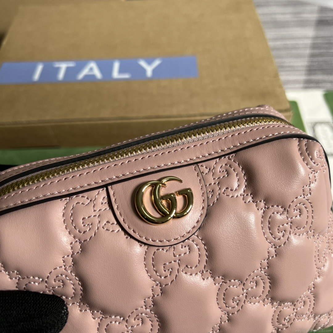 Gucci 726047 GG Matelassé Beauty Case Pink