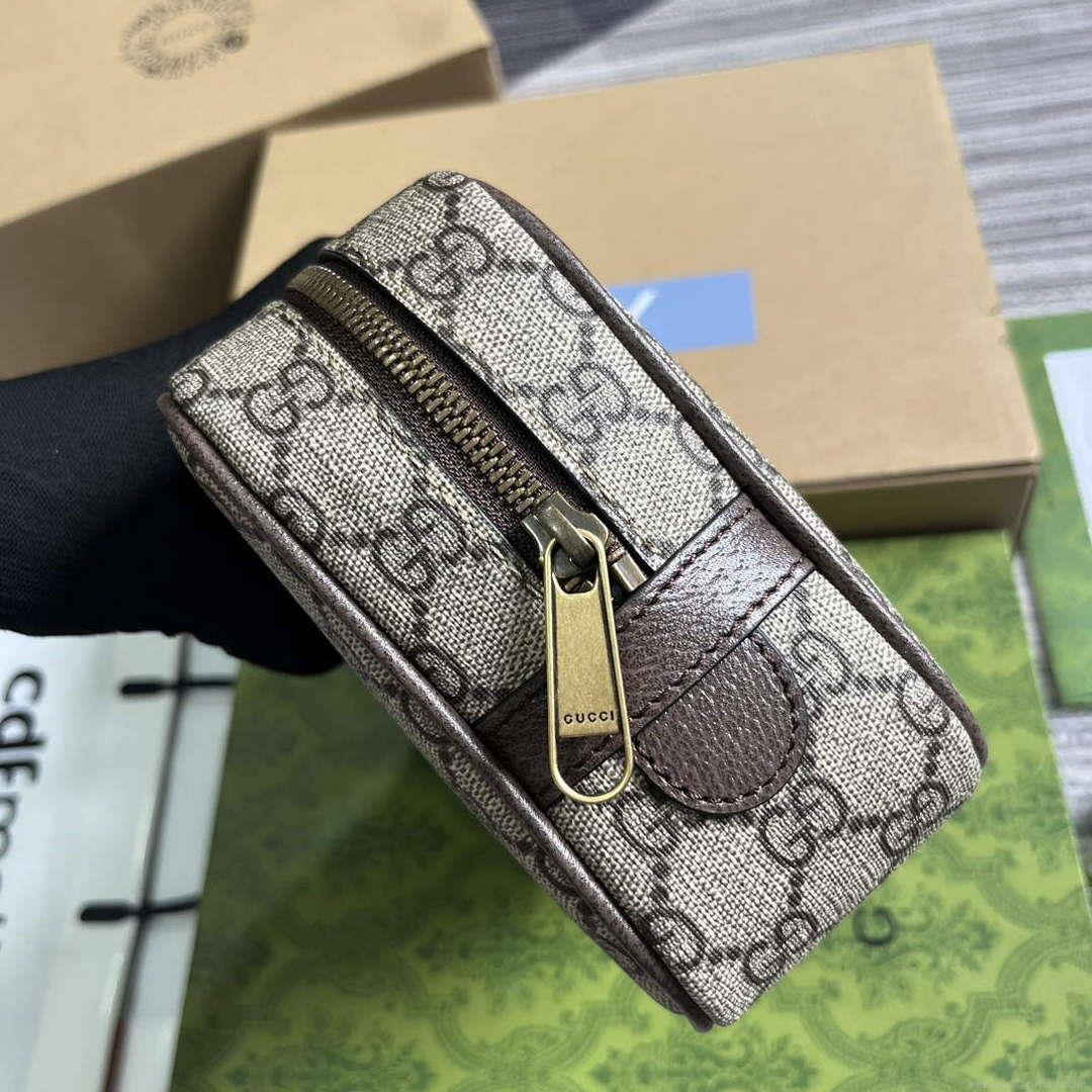 Gucci 760019 Gucci Savoy Toiletry Case With Web Brown