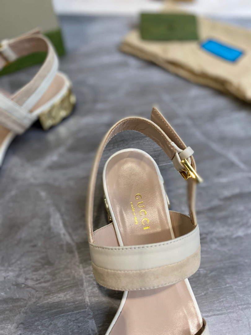 Gucci 655409 Women’s Sandal With Chain-Shaped Heel Leather White