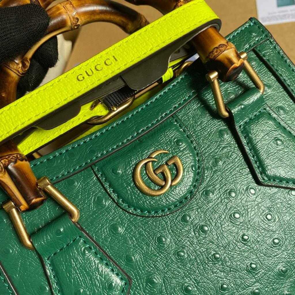 Gucci Diana Mini Tote Bag Ostrich LeatherTop Handle Bag Gucci ‎655661 Green