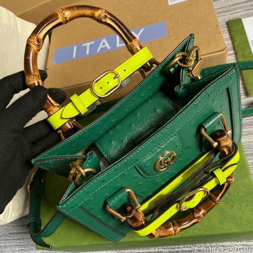 Gucci Diana Mini Tote Bag Ostrich LeatherTop Handle Bag Gucci ‎655661 Green