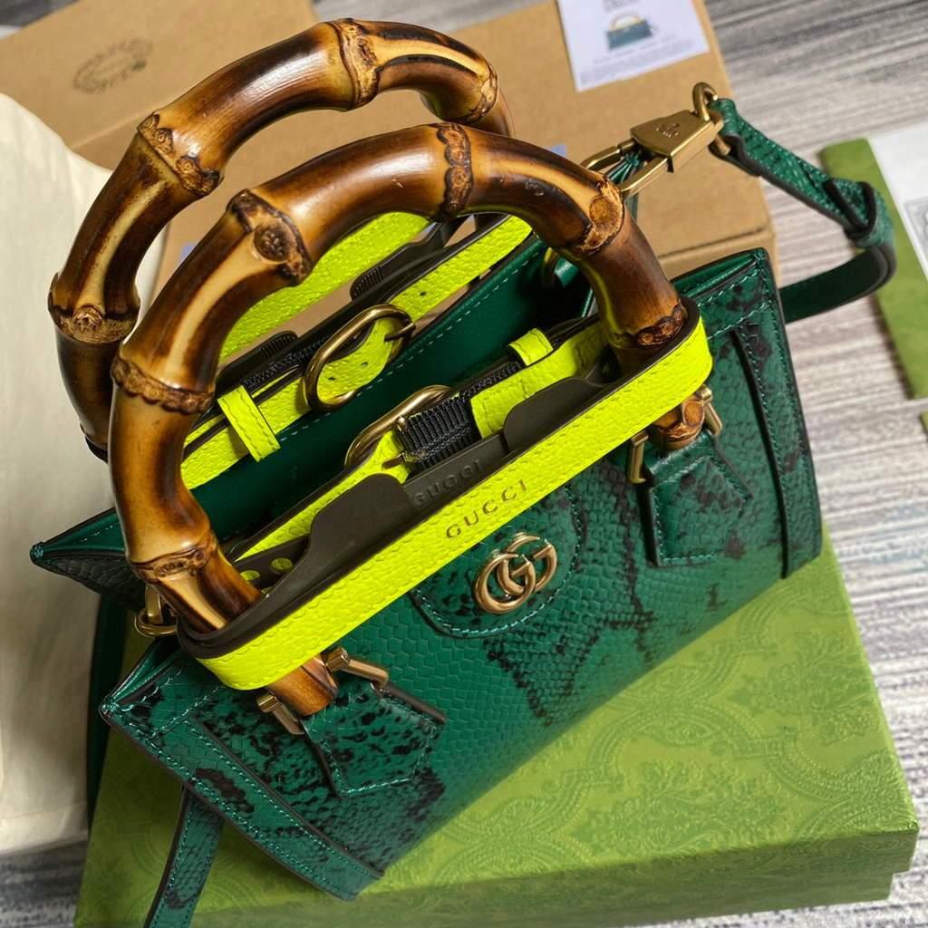 Gucci Diana Mini Tote Bag Snake Top Handle Bag Gucci ‎655661 Green