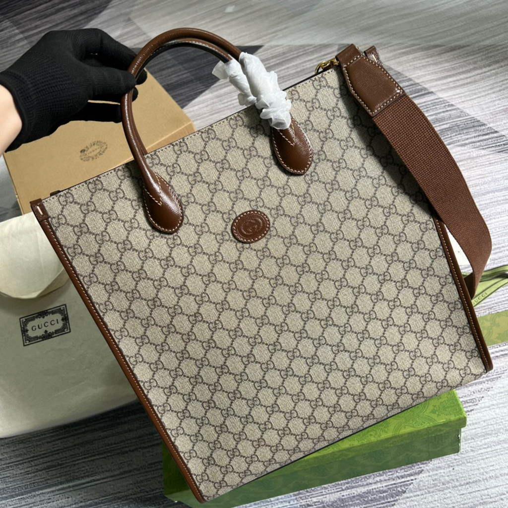 Gucci 674155 Medium Tote With Lnterlocking G Bag
