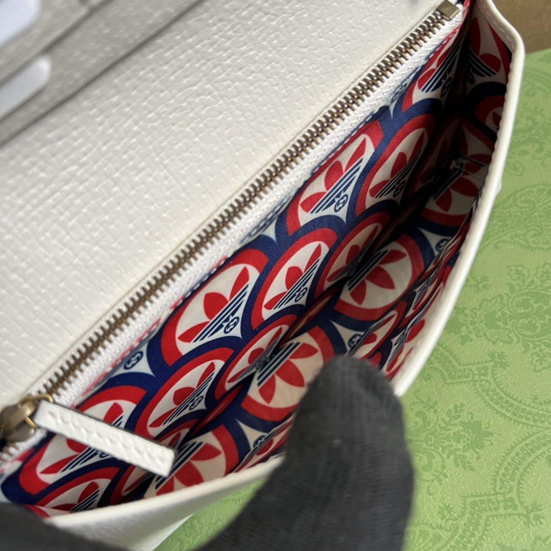 Adidas x Gucci ‎621892 wallet with chain Off-white and red leather