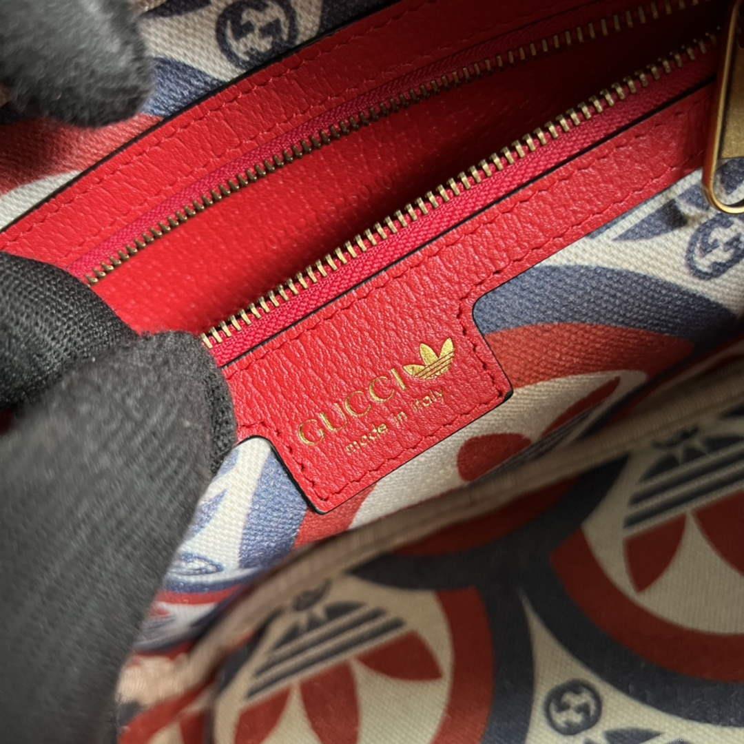 Adidas x Gucci small shoulder bag 702427 Red leather