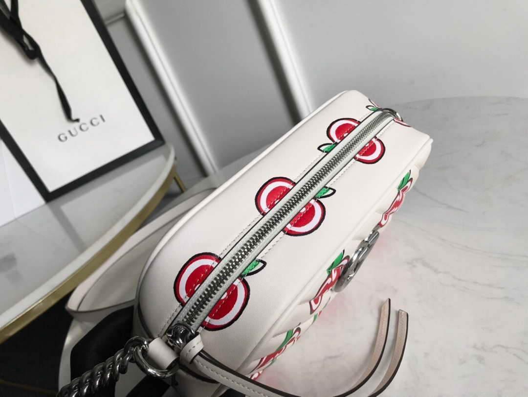 Gucci 447632 GG Marmont Mini Shoulder Bag White and Red