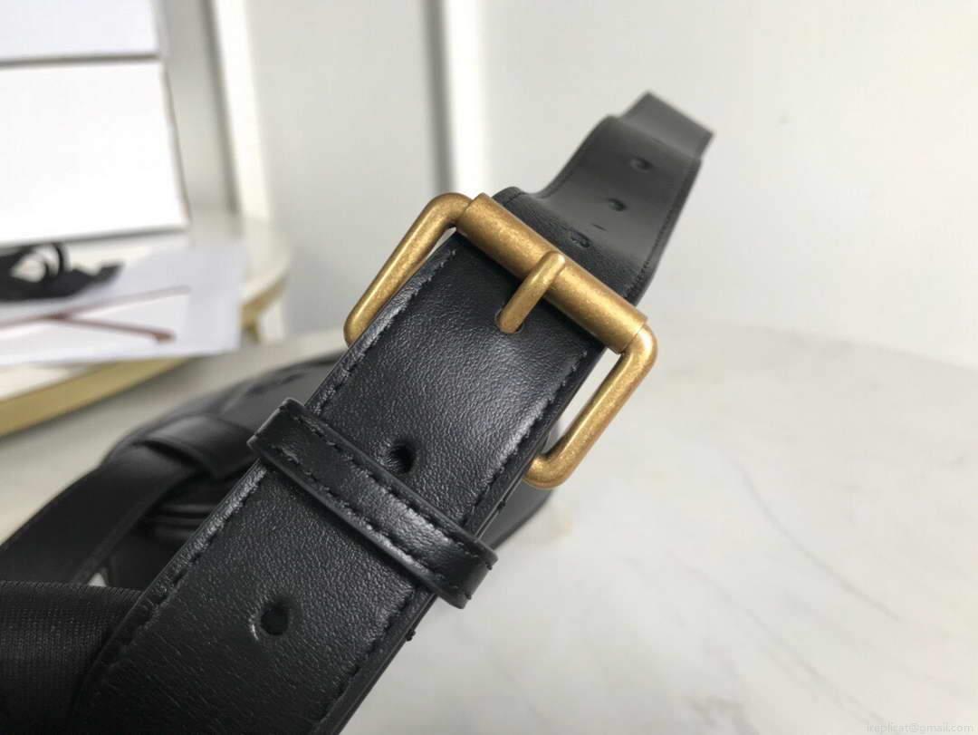 Gucci 476434 GG Marmont Matelassé Leather Belt Bag Black